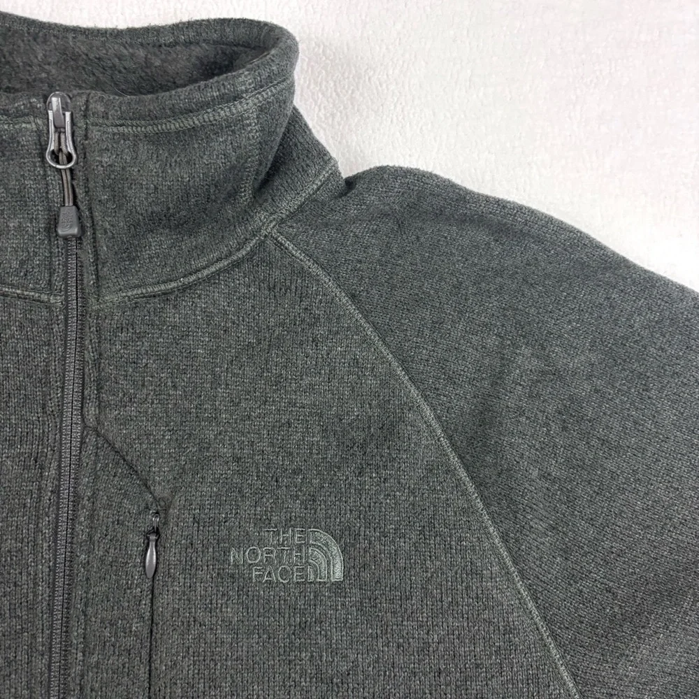 The North Face Men's Charcoal Heather 1/2 Zip Skyline Fleece Pullover Jacket (M)